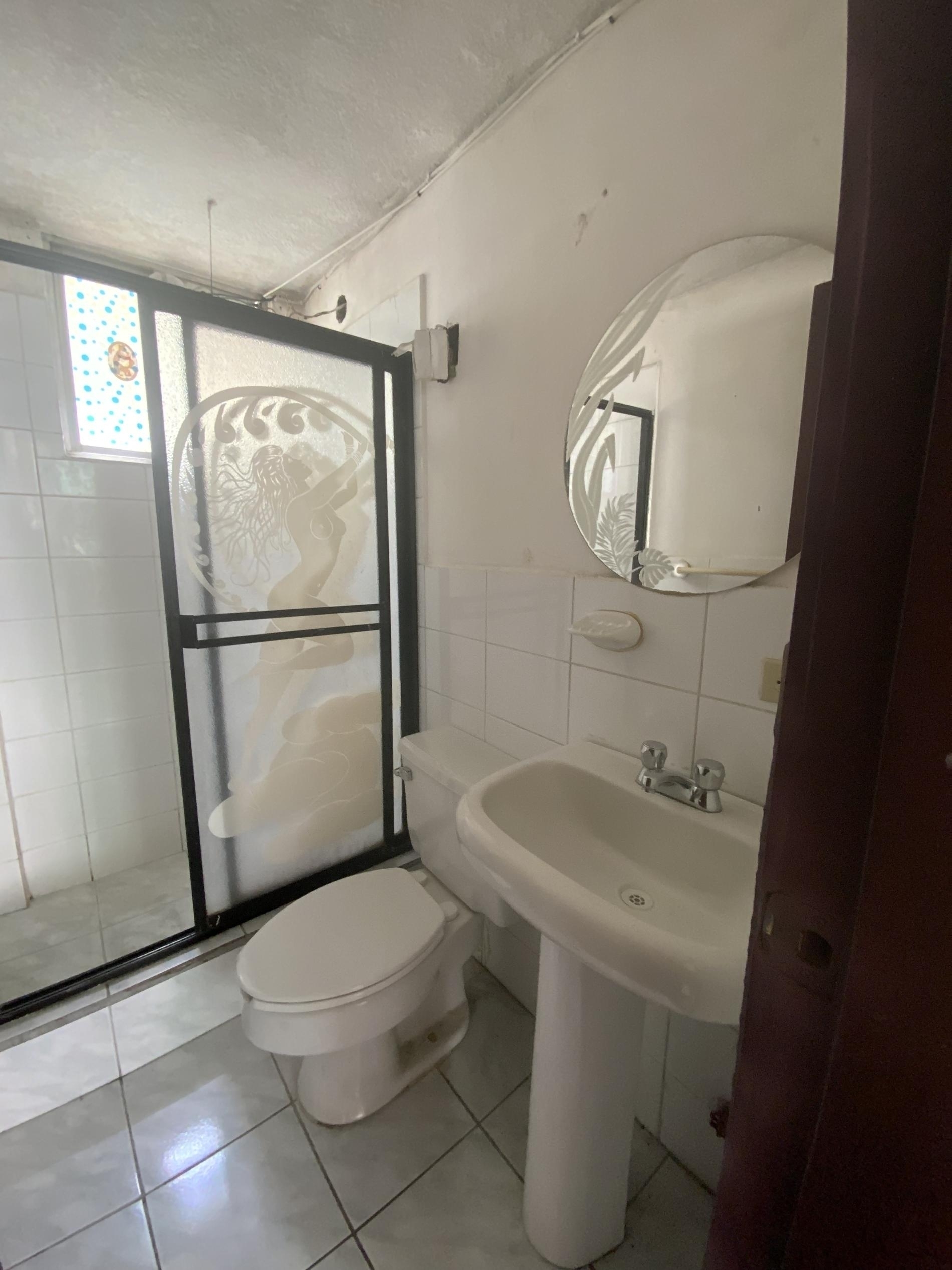 Foto del proyecto BAÑO MASTER RV, antes de realizar el proyecto de LOAH Diseño interior