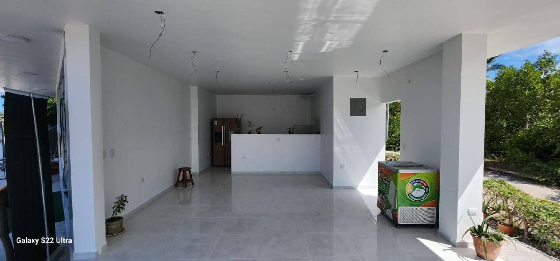 Foto del proyecto CAFATERIA GALÁPAGOS KR, antes de realizar el proyecto de LOAH Diseño interior