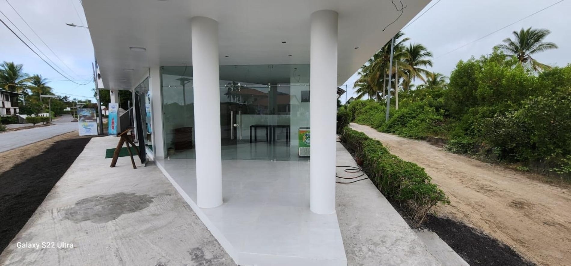 Foto 3 del imagenesAntes del proyecto CAFATERIA GALÁPAGOS KR realizado por Loah Diseño interior