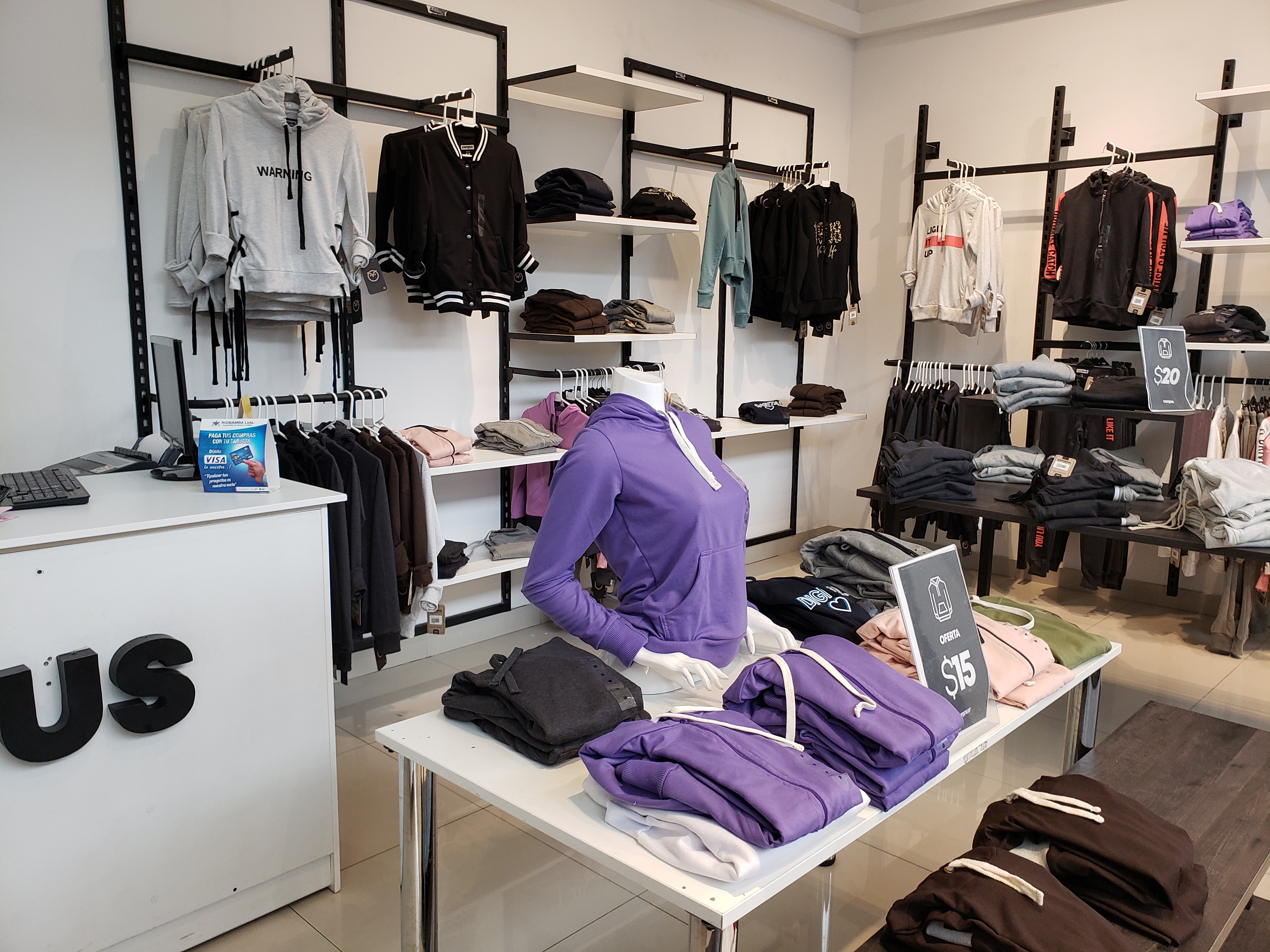 Foto 4 del imagenesAntes del proyecto CAMPUS Riobamba realizado por Loah Diseño interior