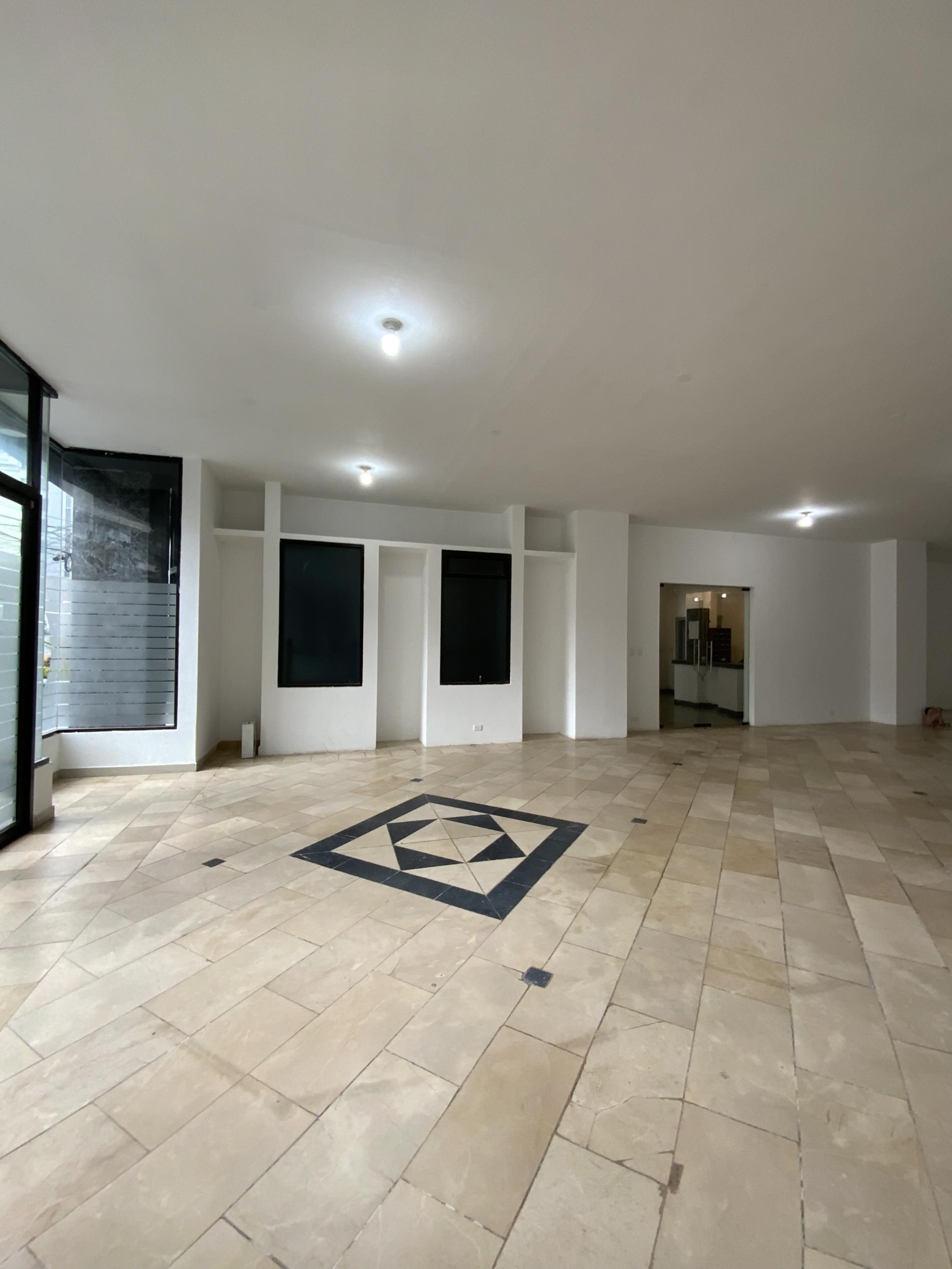 Foto 2 del imagenesAntes del proyecto CHALLENGER MATRIZ realizado por Loah Diseño interior