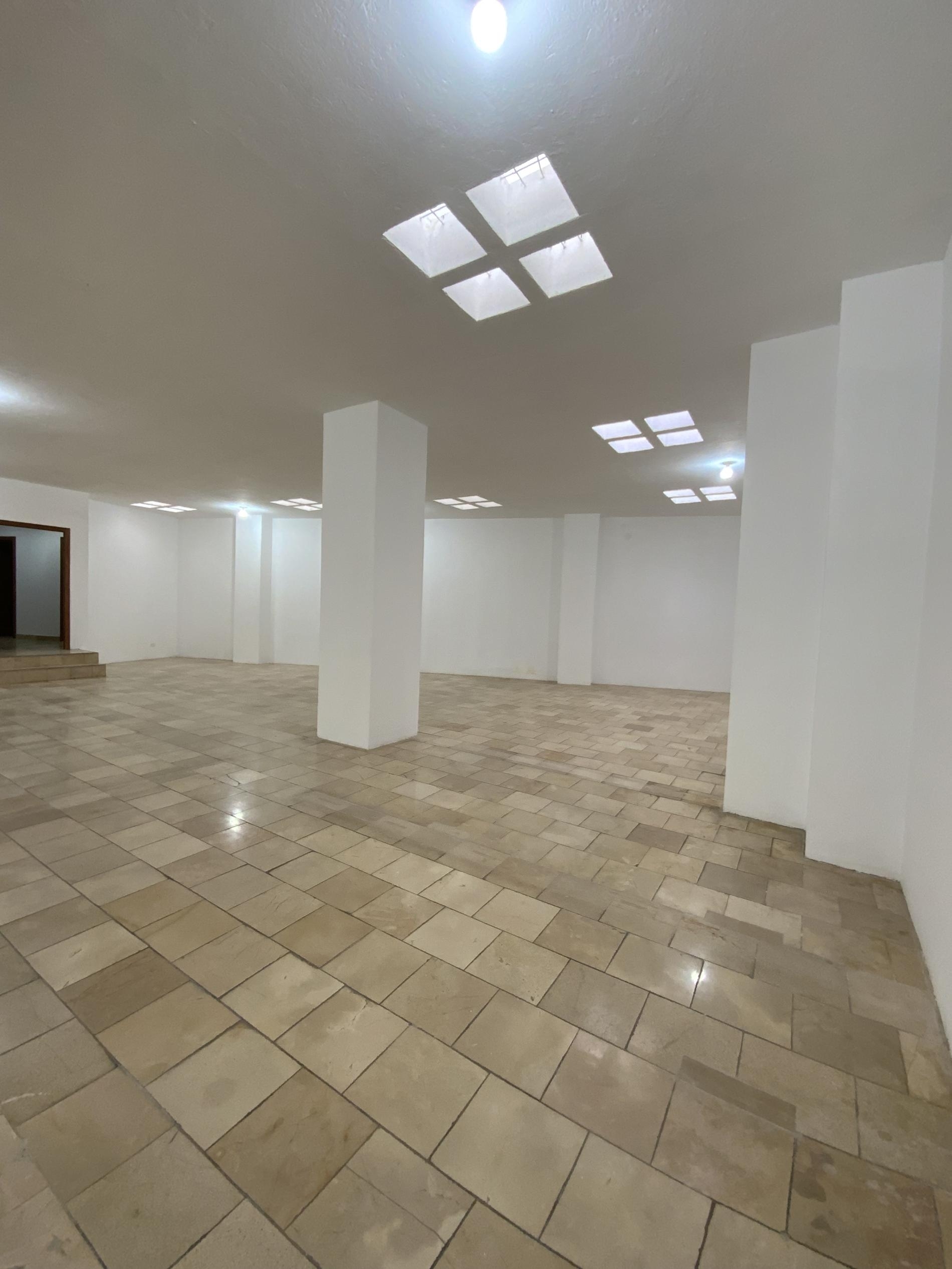 Foto 3 del imagenesAntes del proyecto CHALLENGER MATRIZ realizado por Loah Diseño interior