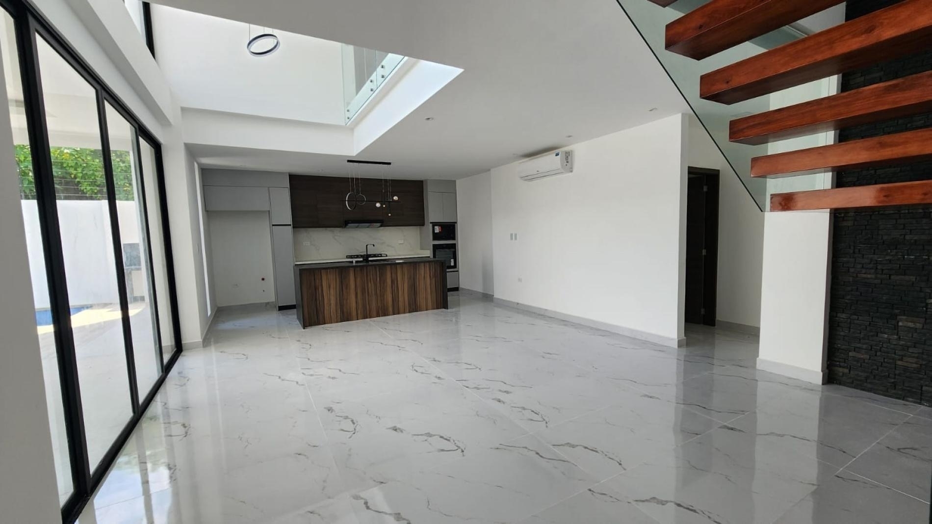 Foto 2 del imagenesAntes del proyecto COMEDOR JI realizado por Loah Diseño interior