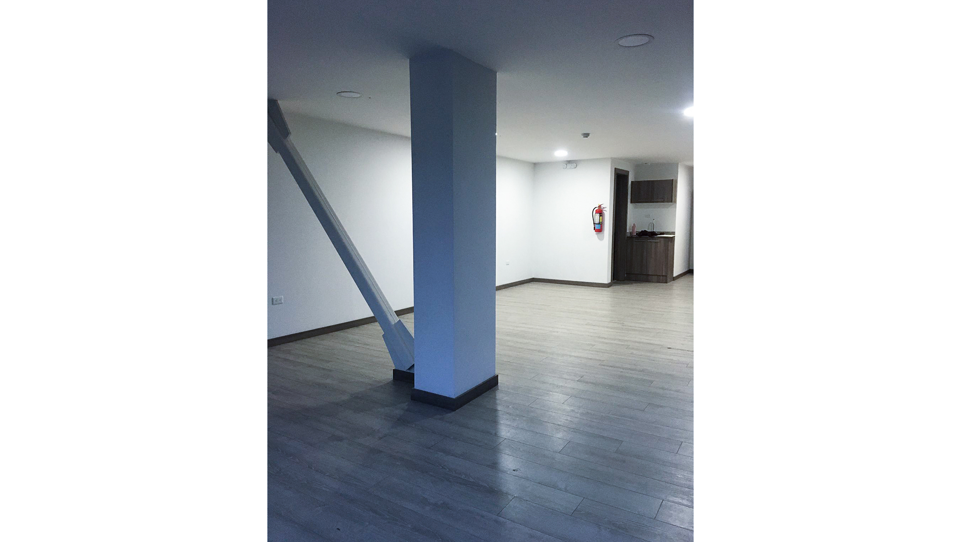 Foto 2 del imagenesAntes del proyecto Consultorio AG realizado por Loah Diseño interior