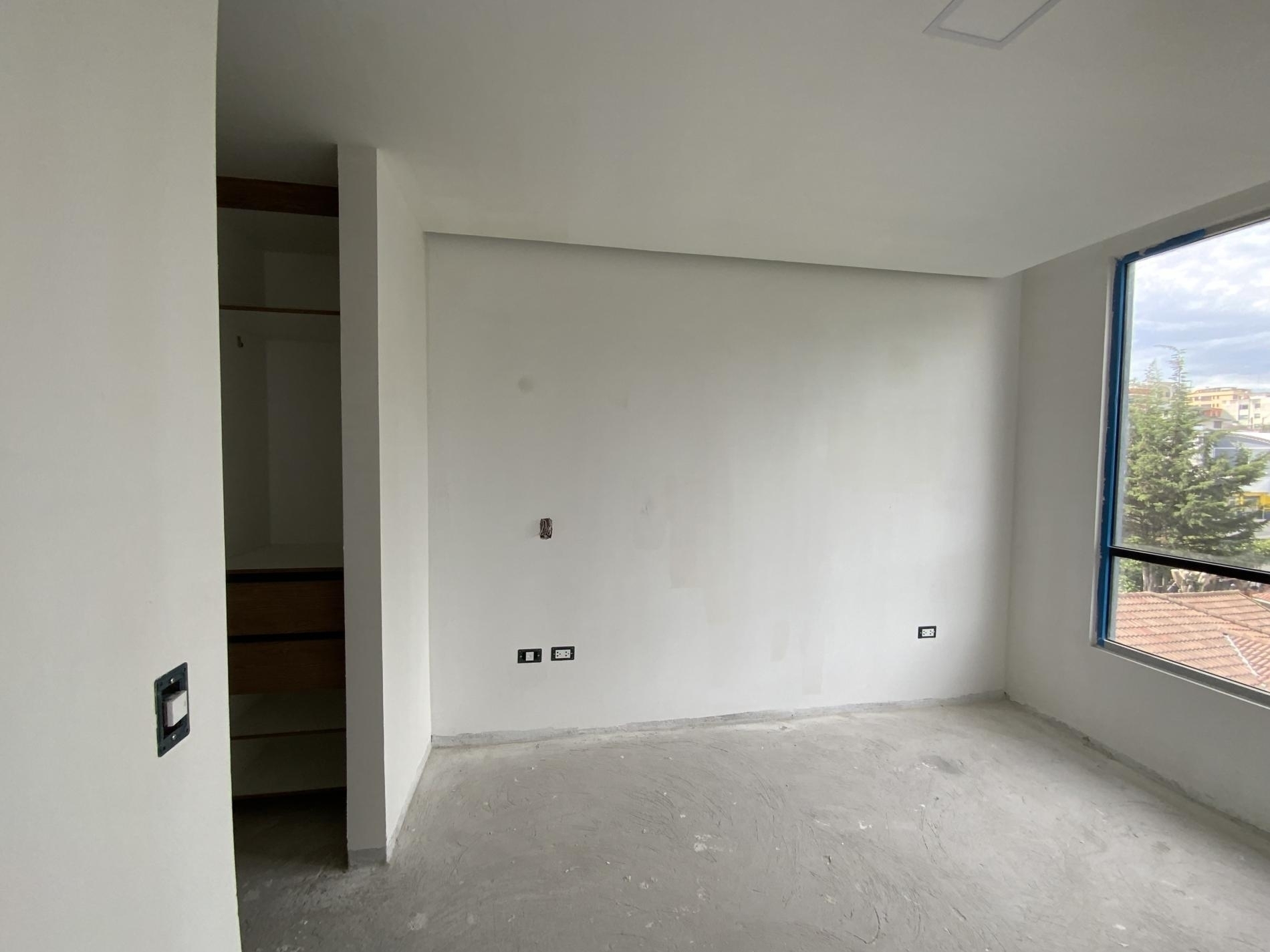 Foto del proyecto DORMITORIO MÁSTER PC, antes de realizar el proyecto de LOAH Diseño interior