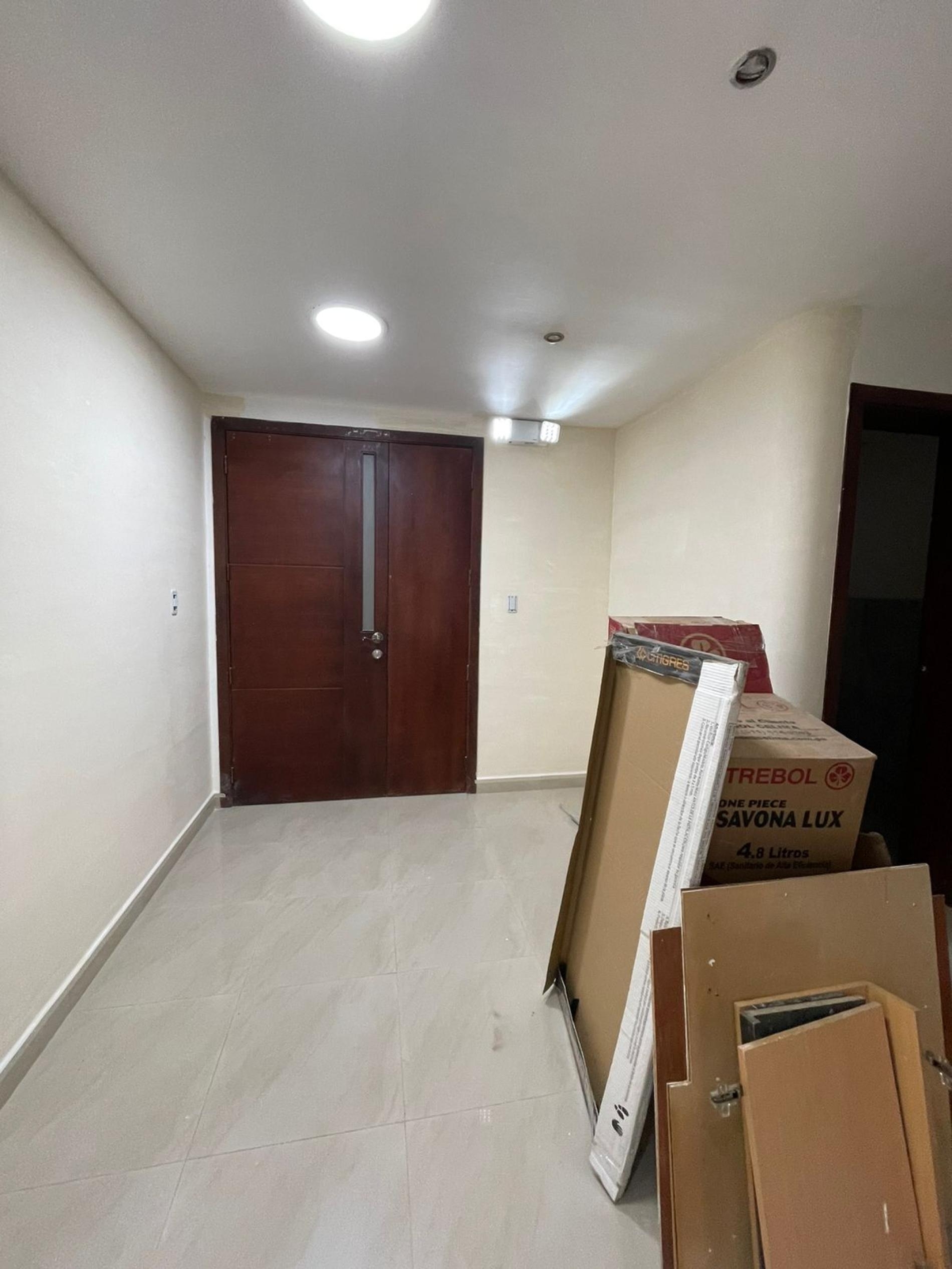 Foto 2 del imagenesAntes del proyecto NUTRIMED realizado por Loah Diseño interior