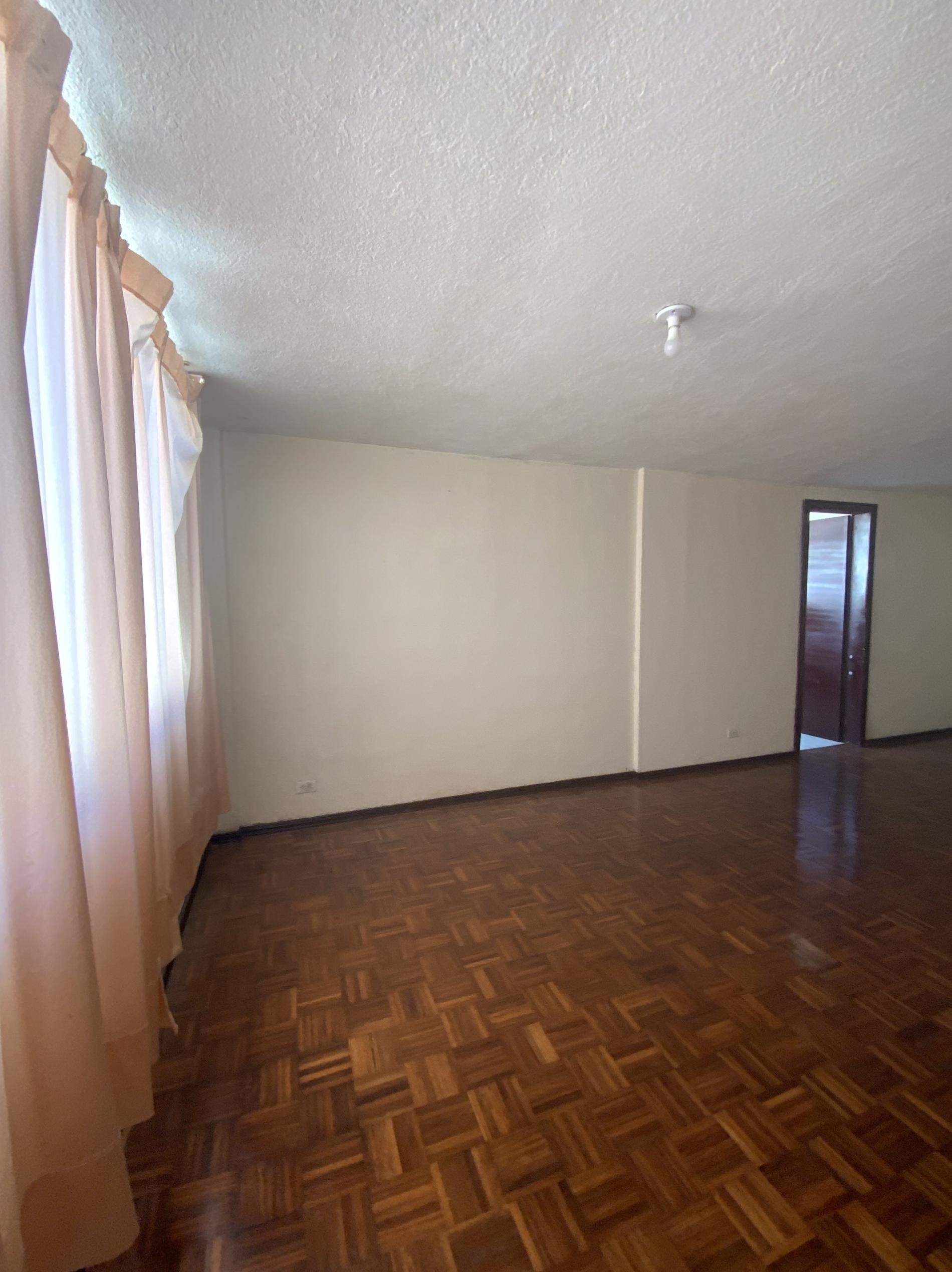 Foto del proyecto SALA RV, antes de realizar el proyecto de LOAH Diseño interior