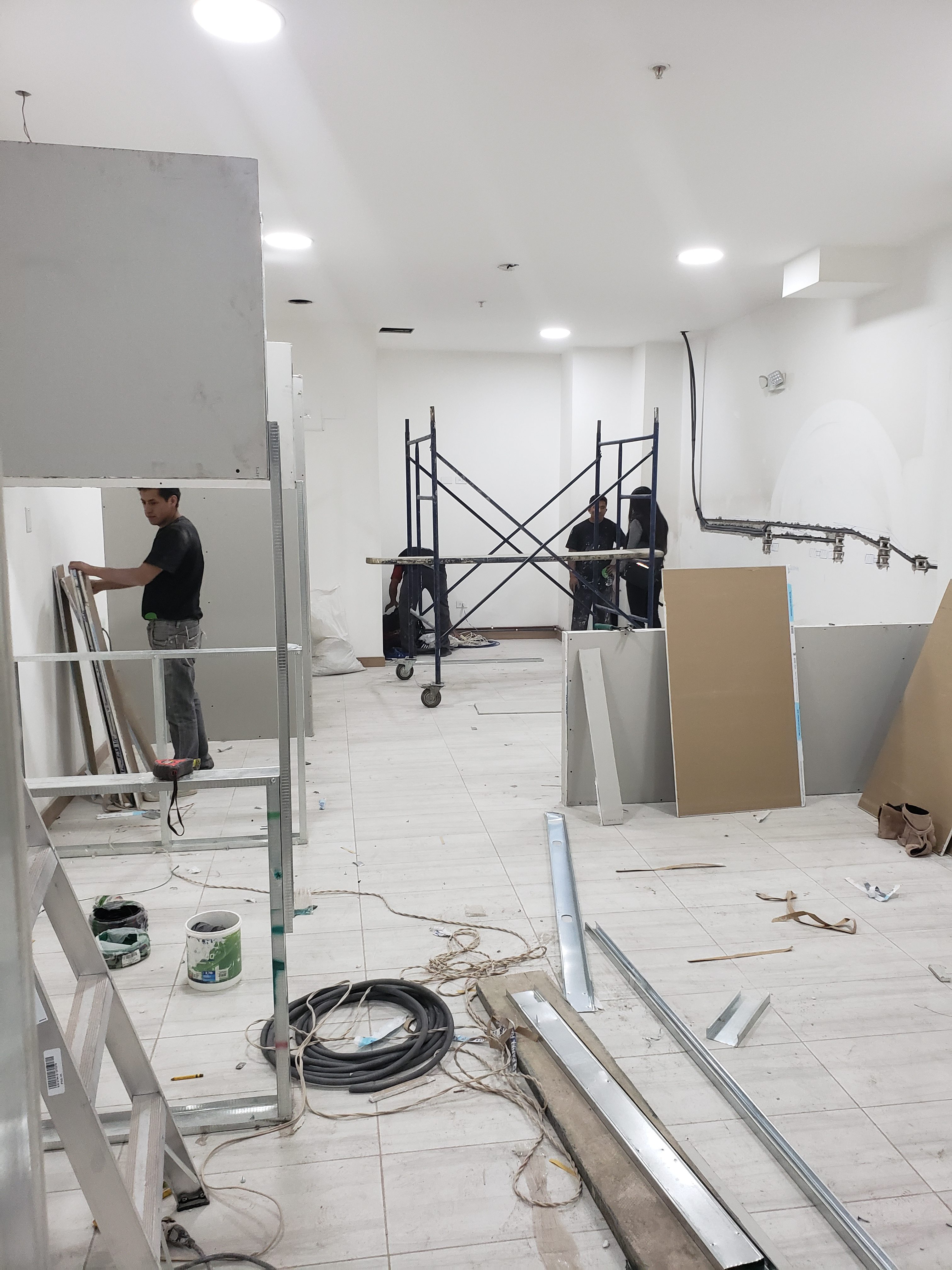 Foto 2 del imagenesConstruccion del proyecto YULAIKE realizado por Loah Diseño interior